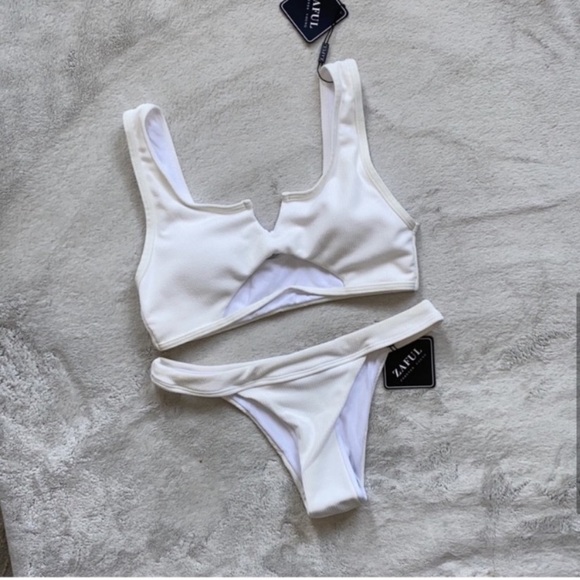 🪞 NEW ribbed high cut bikini 2 piece set - Picture 1 of 8